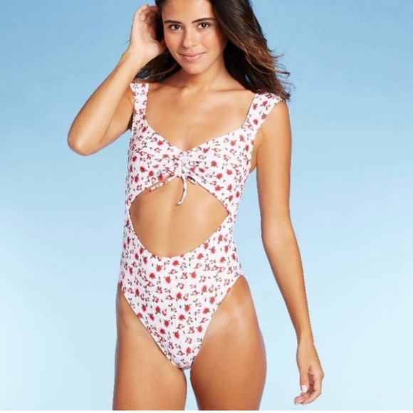 🏷️Cute Target Flower Bathing Suit - Picture 4 of 4